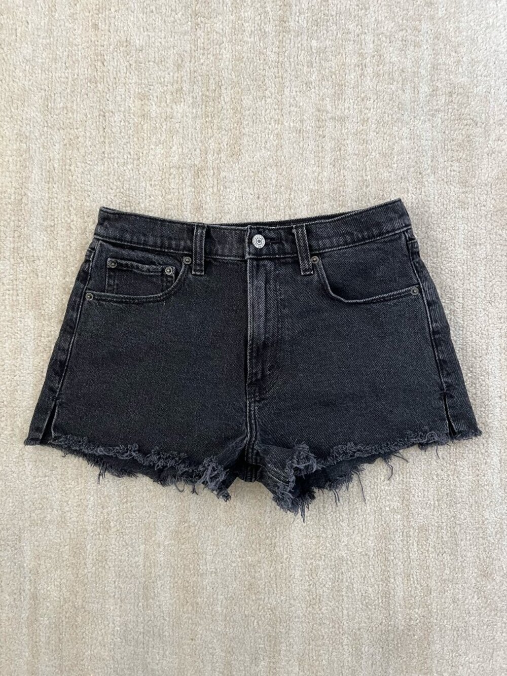 Abercrombie & Fitch High Rise Mom Jeans Denim Shorts Distressed Cutoff 27/4